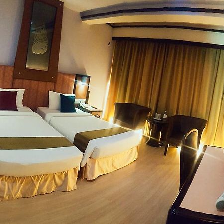 Bp Grand Tower Hotel Hat Yai Ngoại thất bức ảnh