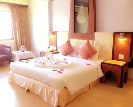 Bp Grand Tower Hotel Hat Yai Ngoại thất bức ảnh