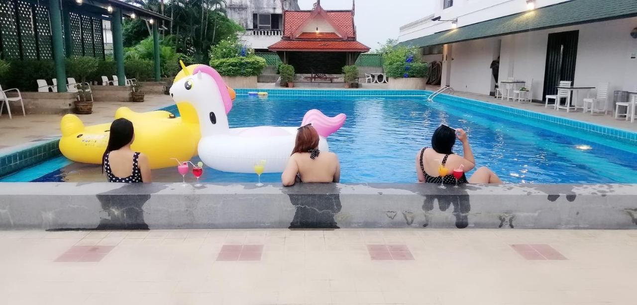 Bp Grand Tower Hotel Hat Yai Ngoại thất bức ảnh