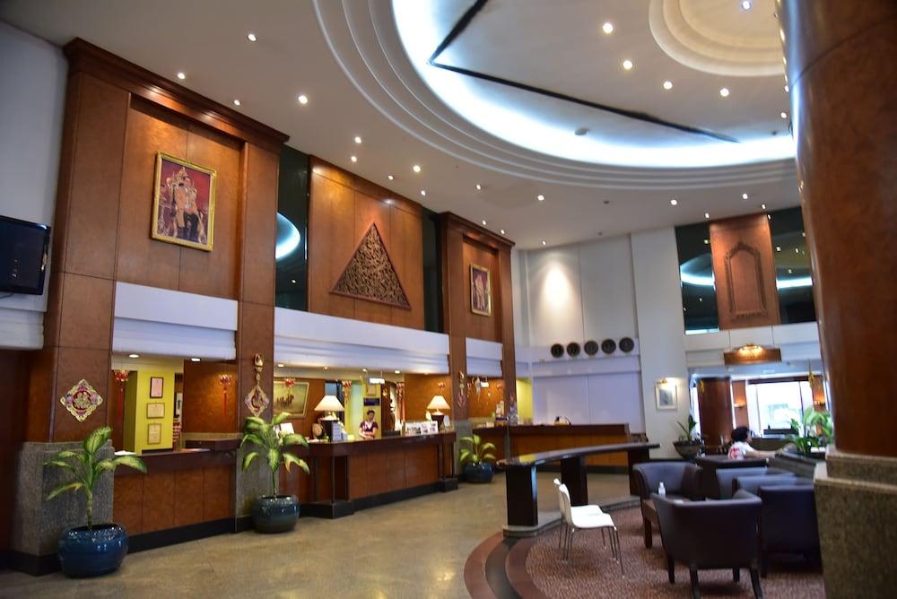 Bp Grand Tower Hotel Hat Yai Ngoại thất bức ảnh