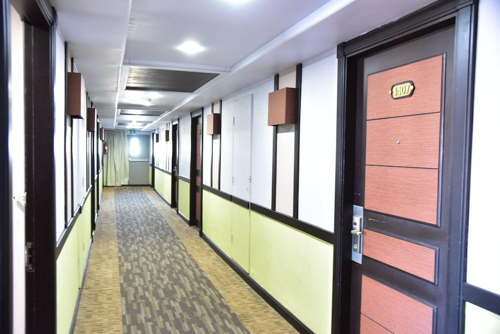 Bp Grand Tower Hotel Hat Yai Ngoại thất bức ảnh