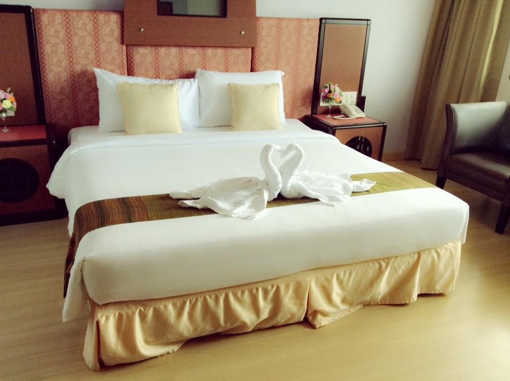 Bp Grand Tower Hotel Hat Yai Ngoại thất bức ảnh